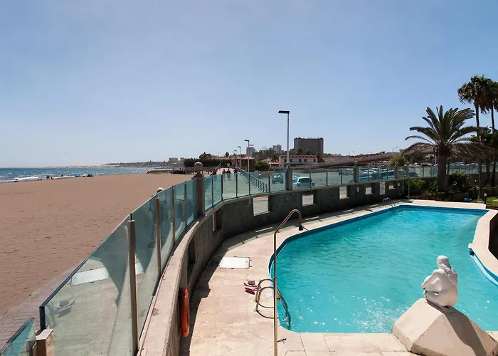 Aquarius 18 By Villagrancanaria